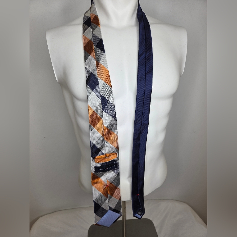 Tommy Hilfiger Navy and Orange Plaid Tie 100%silk - Picture 4 of 6